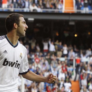 九游体育电竞-挪威队击败拉脱维亚，积分榜上升至第三，挪威球队最近比赛